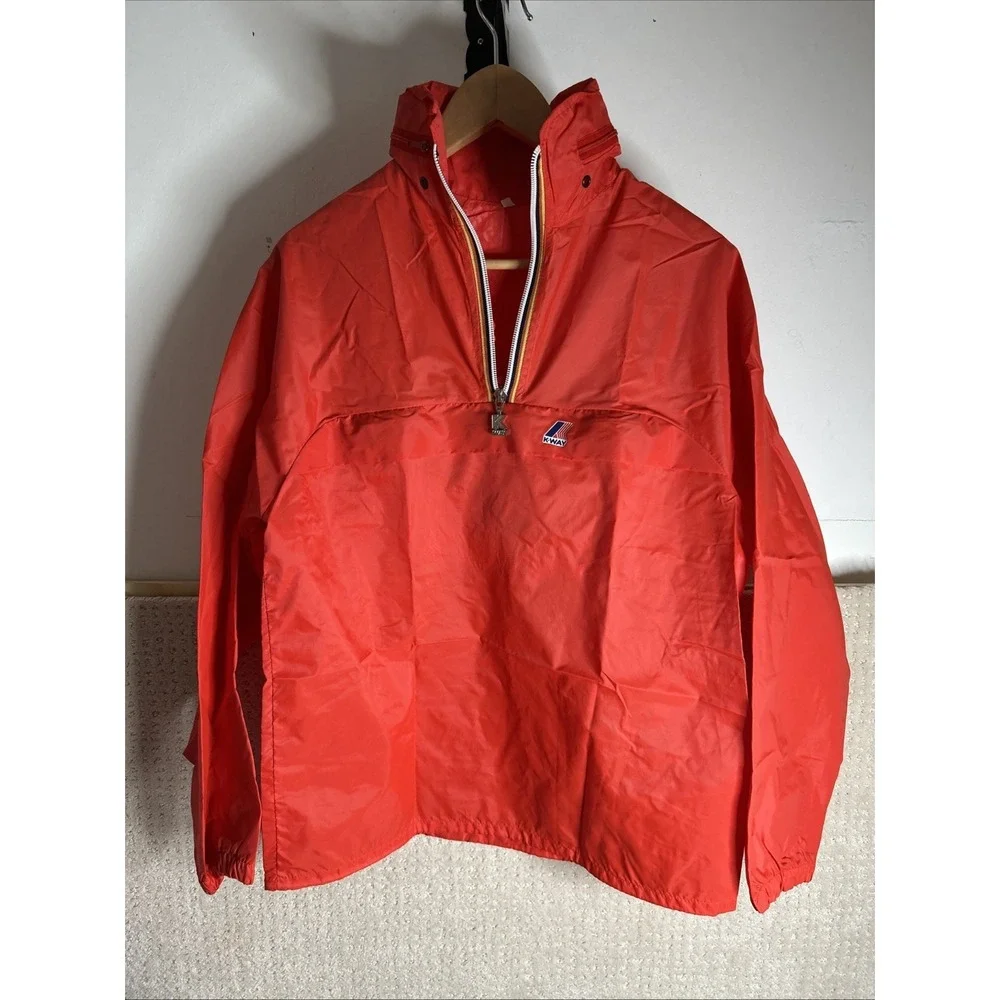 K-Way Men's Sz 40 /M Raincoat Hooded Packable‎ Zip Red